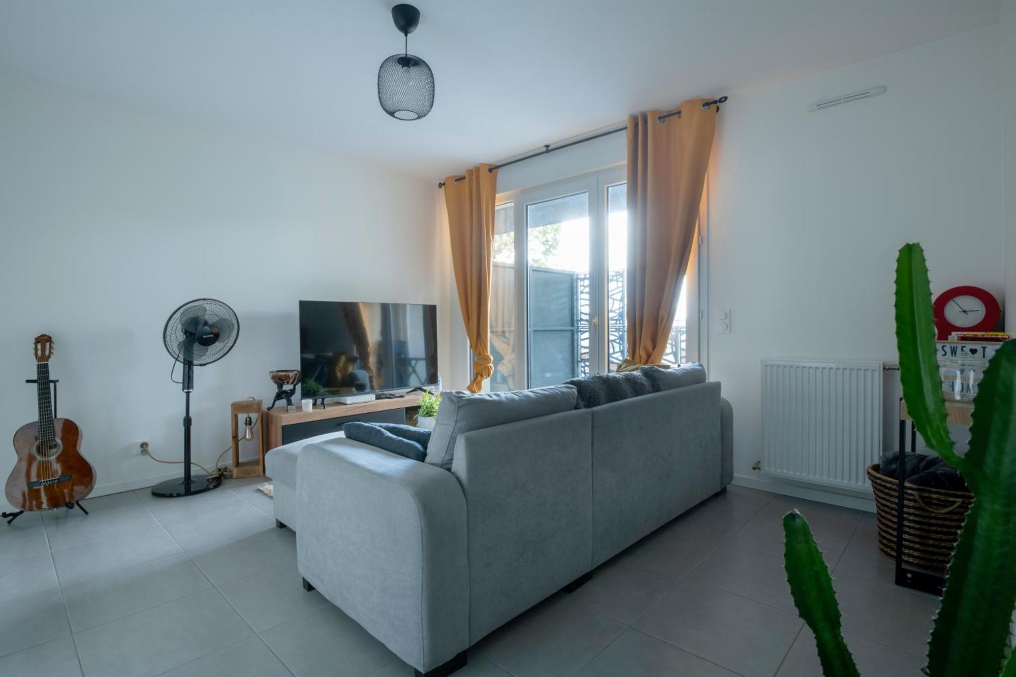 Ferienwohnung T2 Cosy Bordeaux - Tram & Parking Cenon Exterior foto